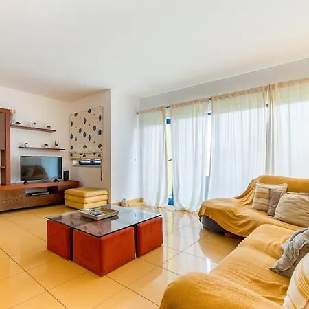 Spacious Duplex By Marina - Sleeps 6 - Homesbyfc Apartment Albufeira