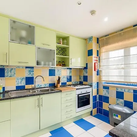 Spacious Duplex By Marina - Sleeps 6 - Homesbyfc البوفيرا